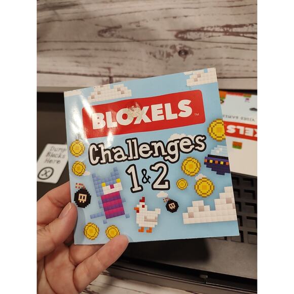 Mattel Bloxels Build Your Own Video Game (Discontinued by Manufacturer) - Picture 5 of 11